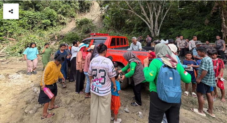 Pemkab Donggala Buka Akses Dua Wilayah Terisolasi Akibat Banjir dan Longsor